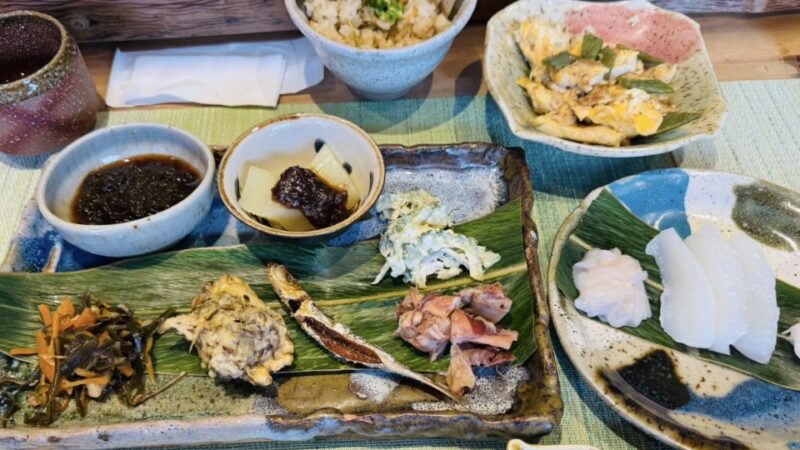 「2500円でも安い」と言わせた沖縄ランチ｜大阪石橋の小さな名店きじむなさん
